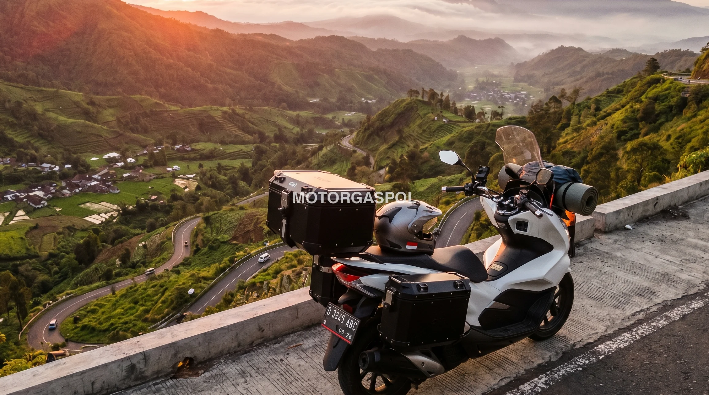 Tips Modifikasi Touring Motor Matic Biar Nyaman Jalan Jauh